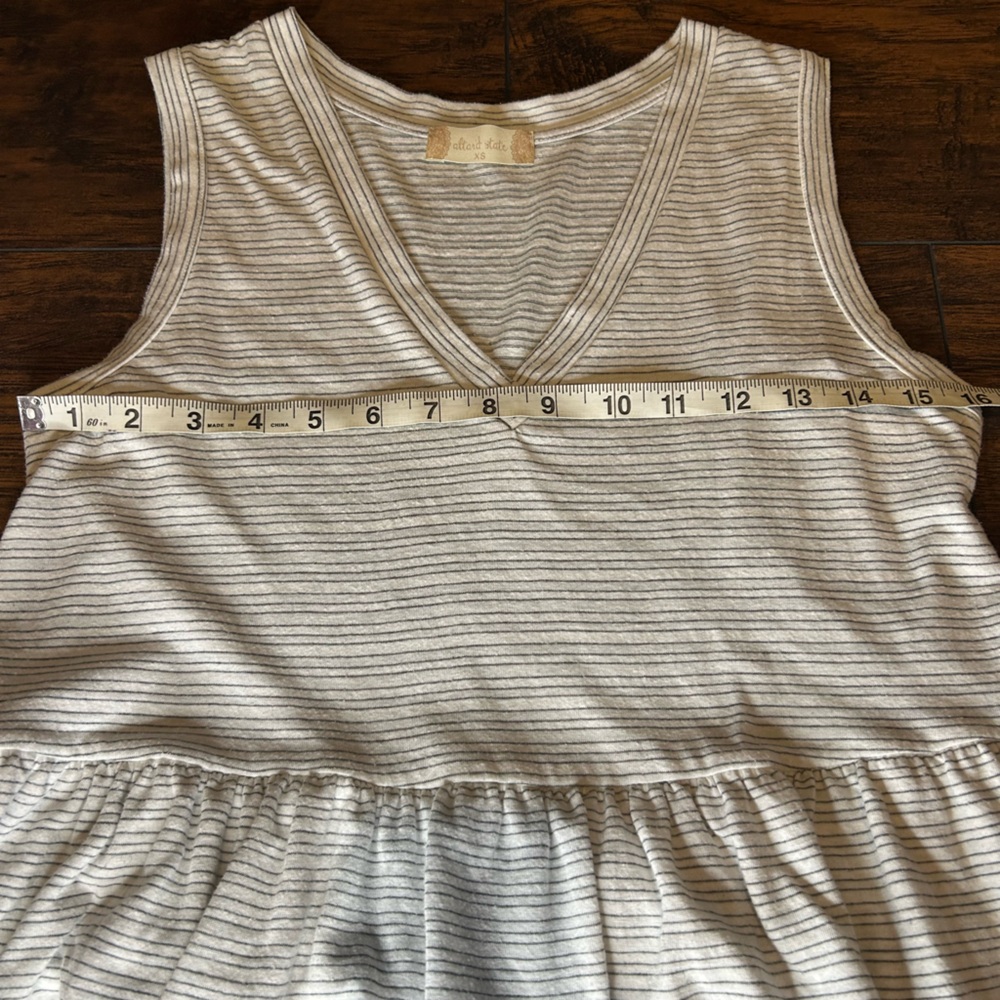Altar'd State tiered ruffle peplum tank top Size XS - Picture 5 of 7
